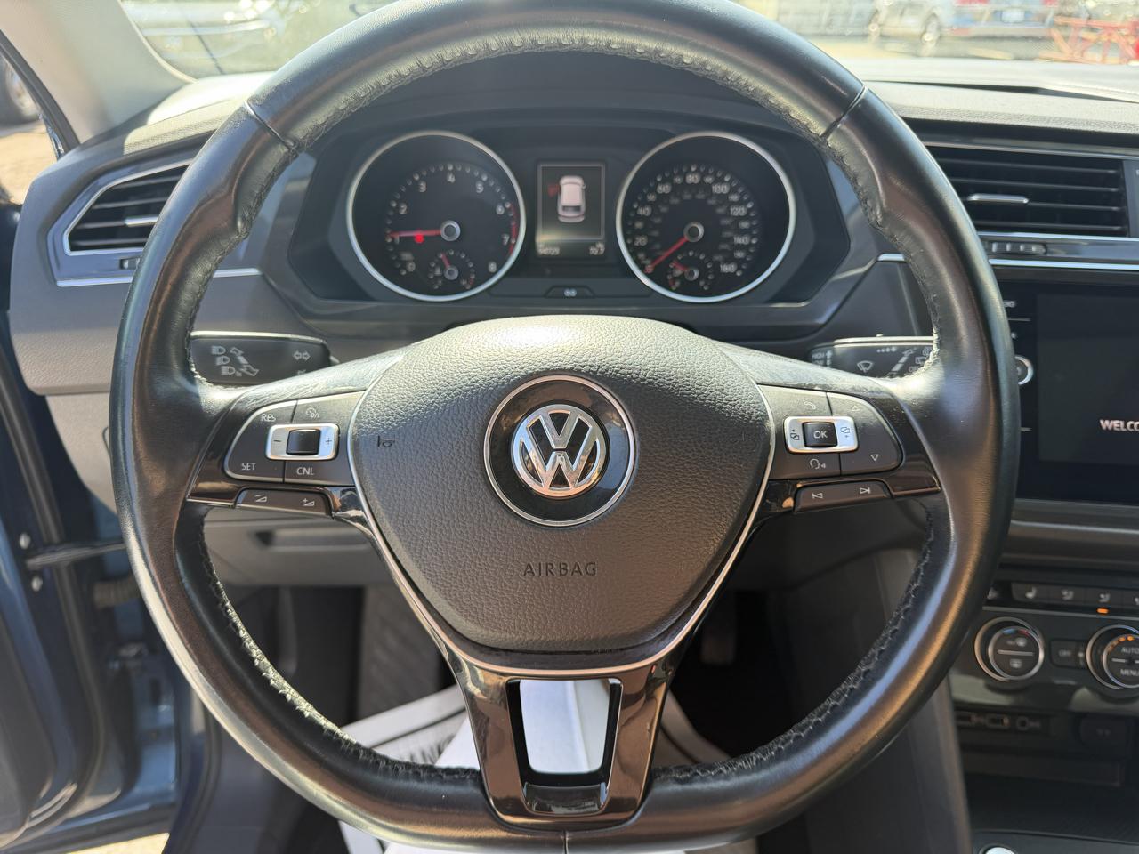 Volkswagen Tiguan  2018