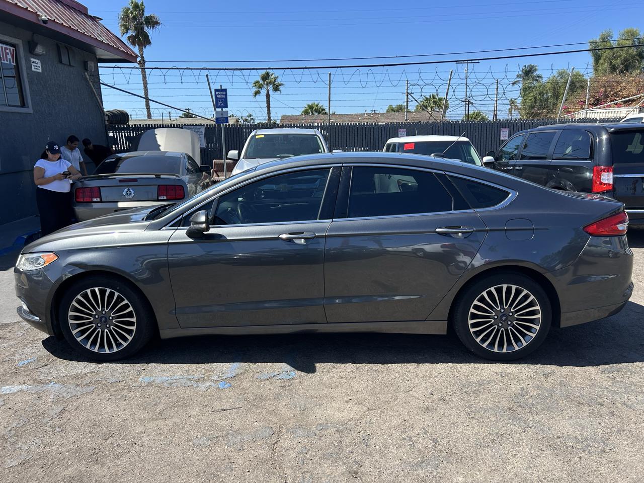 Ford Fusion  2017