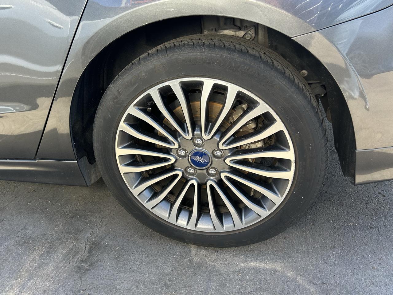 Ford Fusion  2017