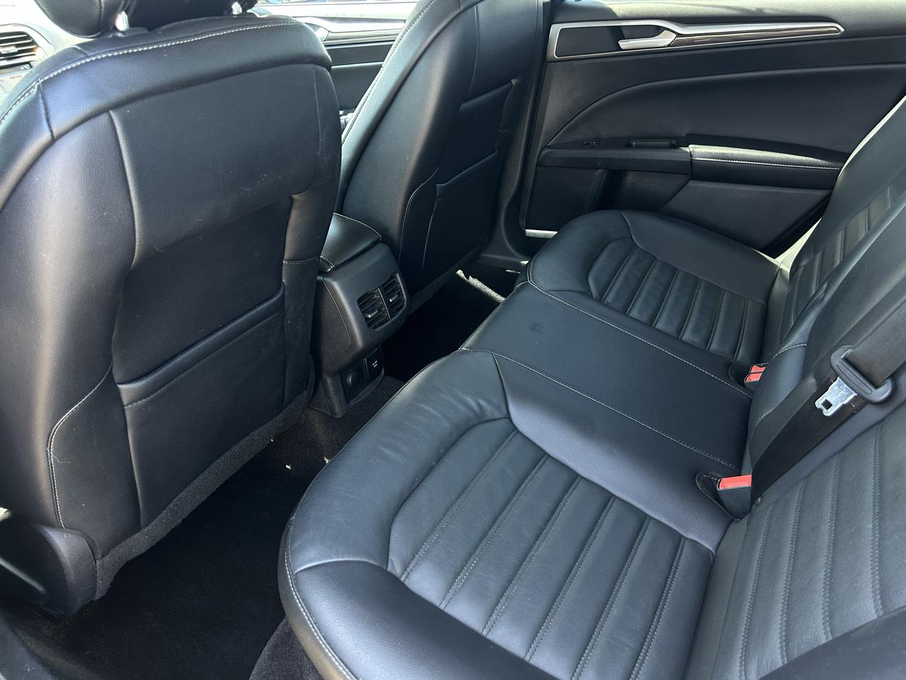 Ford Fusion  2017