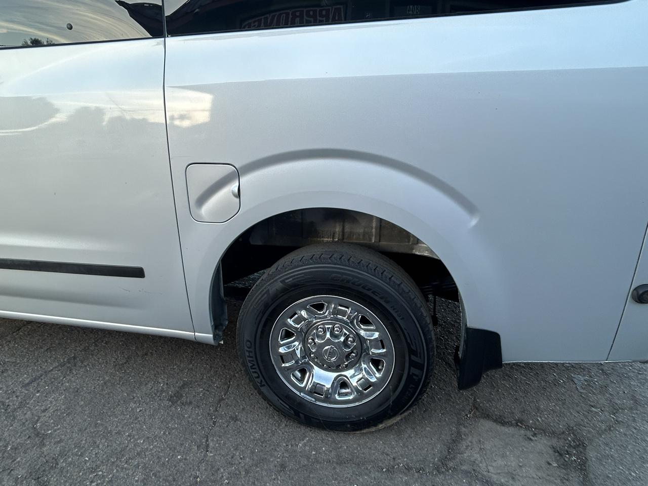 Nissan NV Passenger  2016