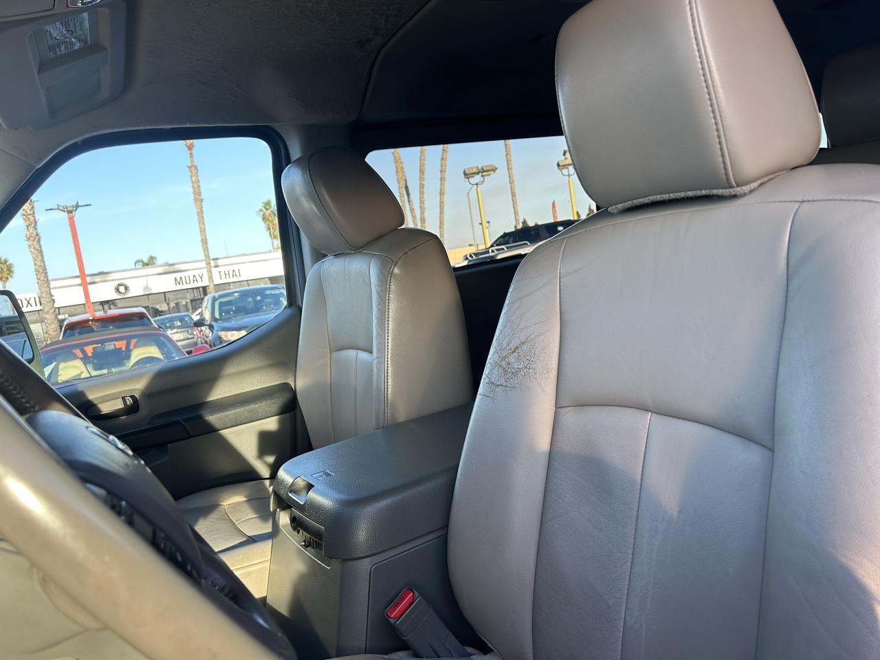 Nissan NV Passenger  2016