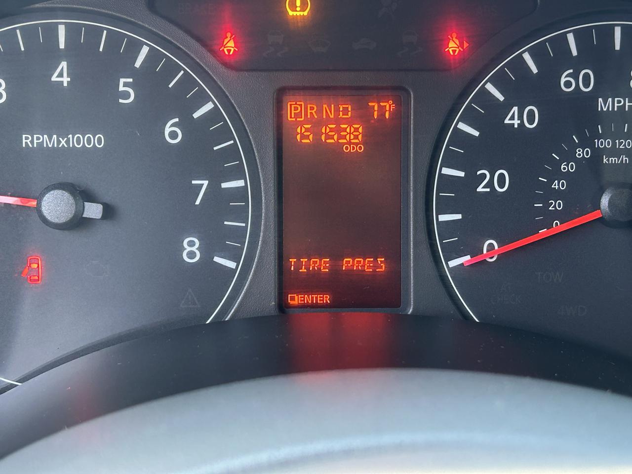 Nissan NV Passenger  2016