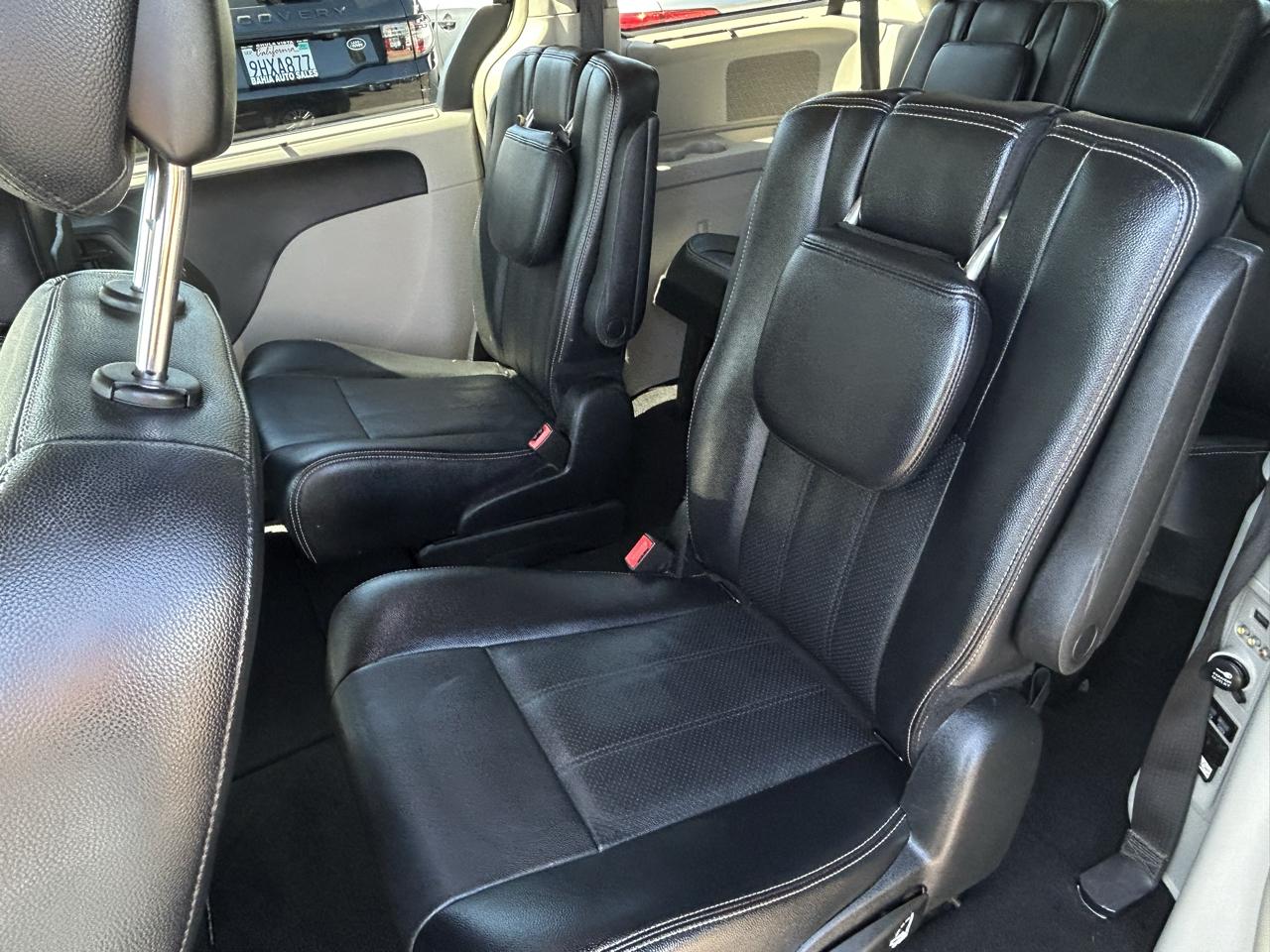 Chrysler Town & Country  2015