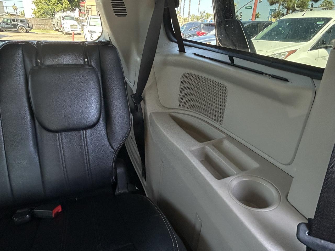 Chrysler Town & Country  2015