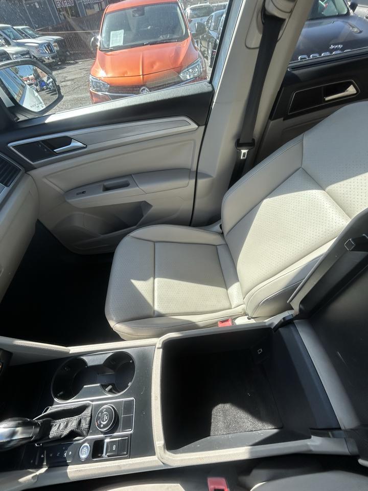 Volkswagen Atlas  2018