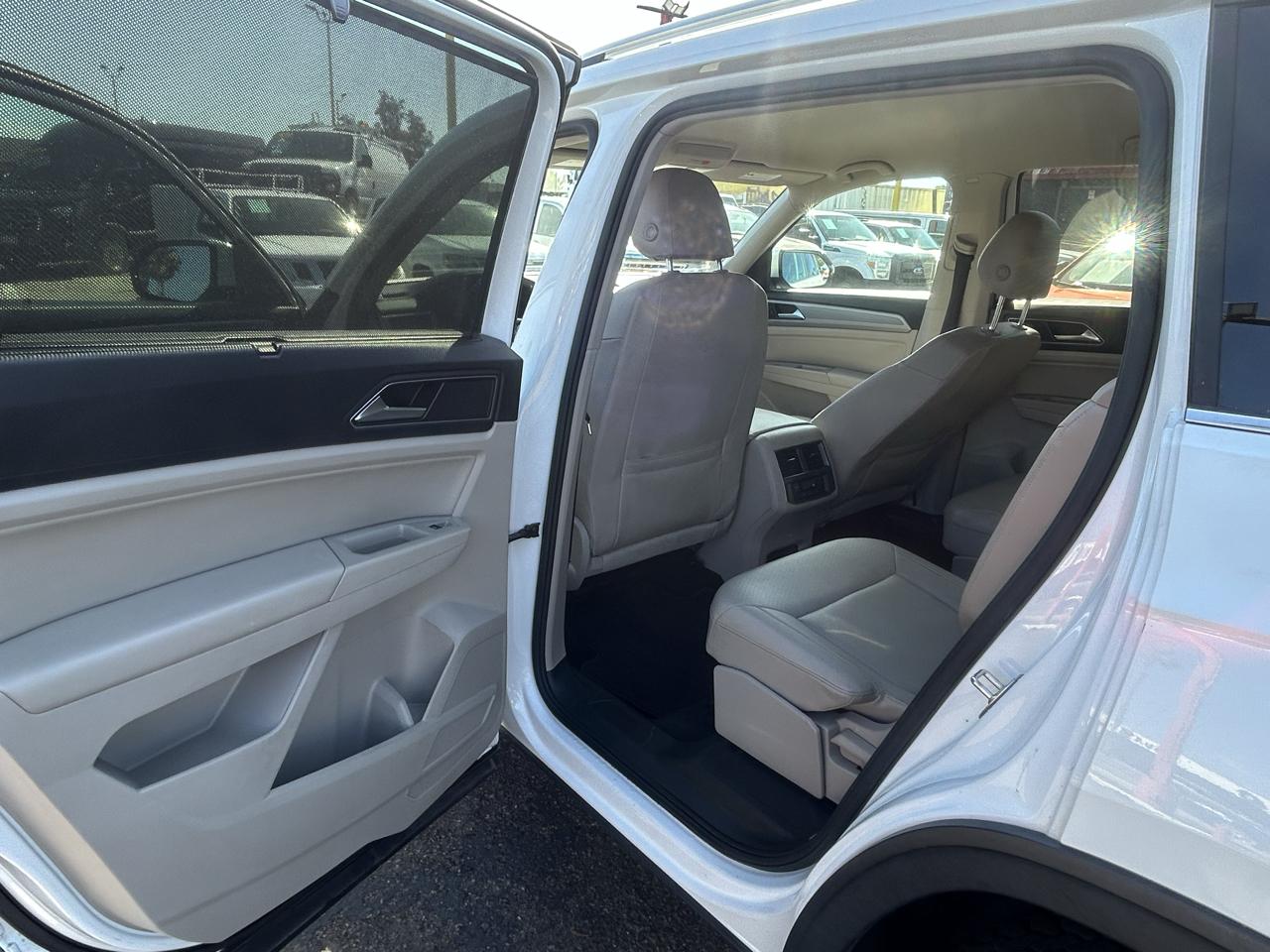 Volkswagen Atlas  2018