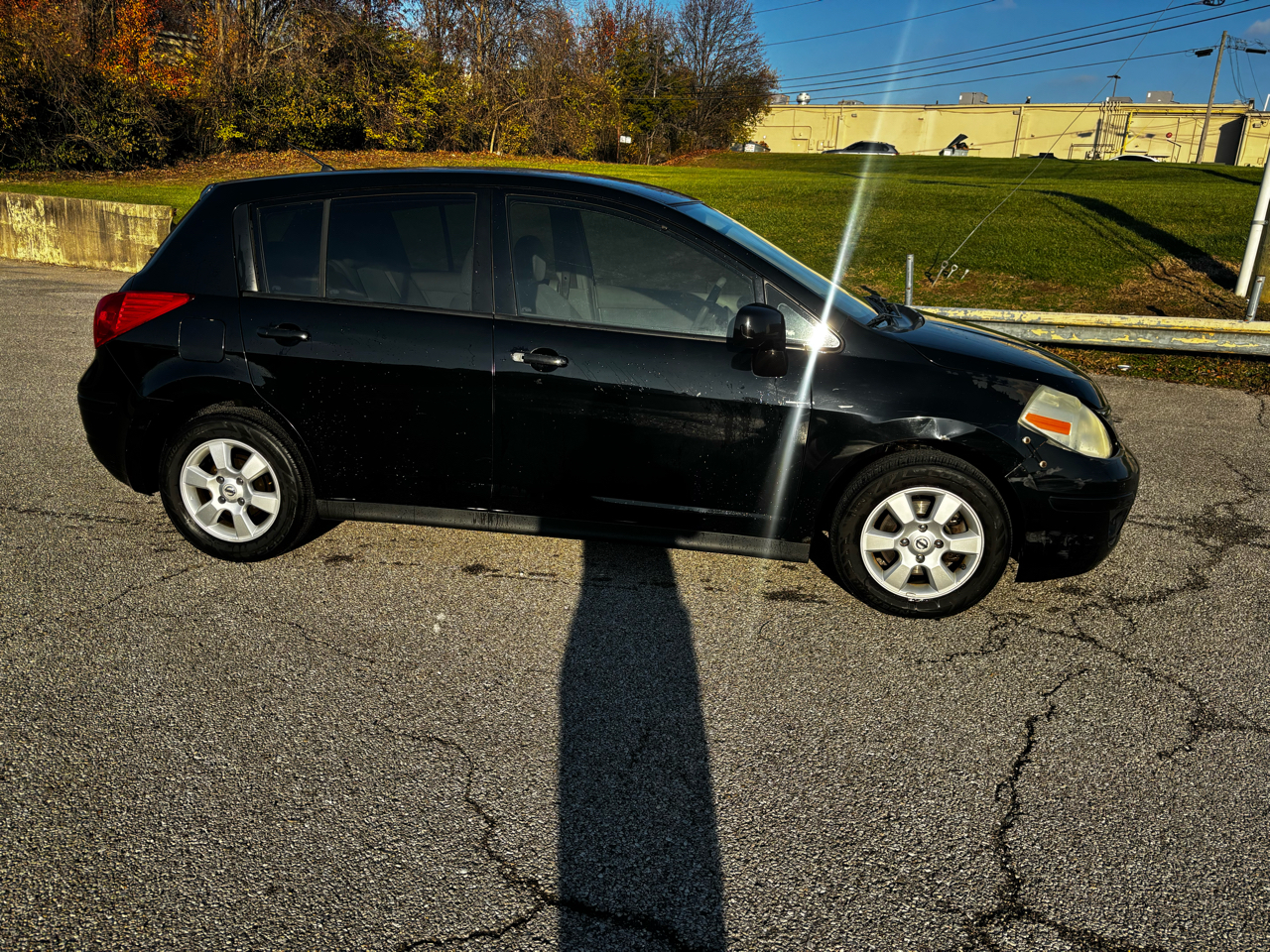 2009 Nissan Versa 1.8 S