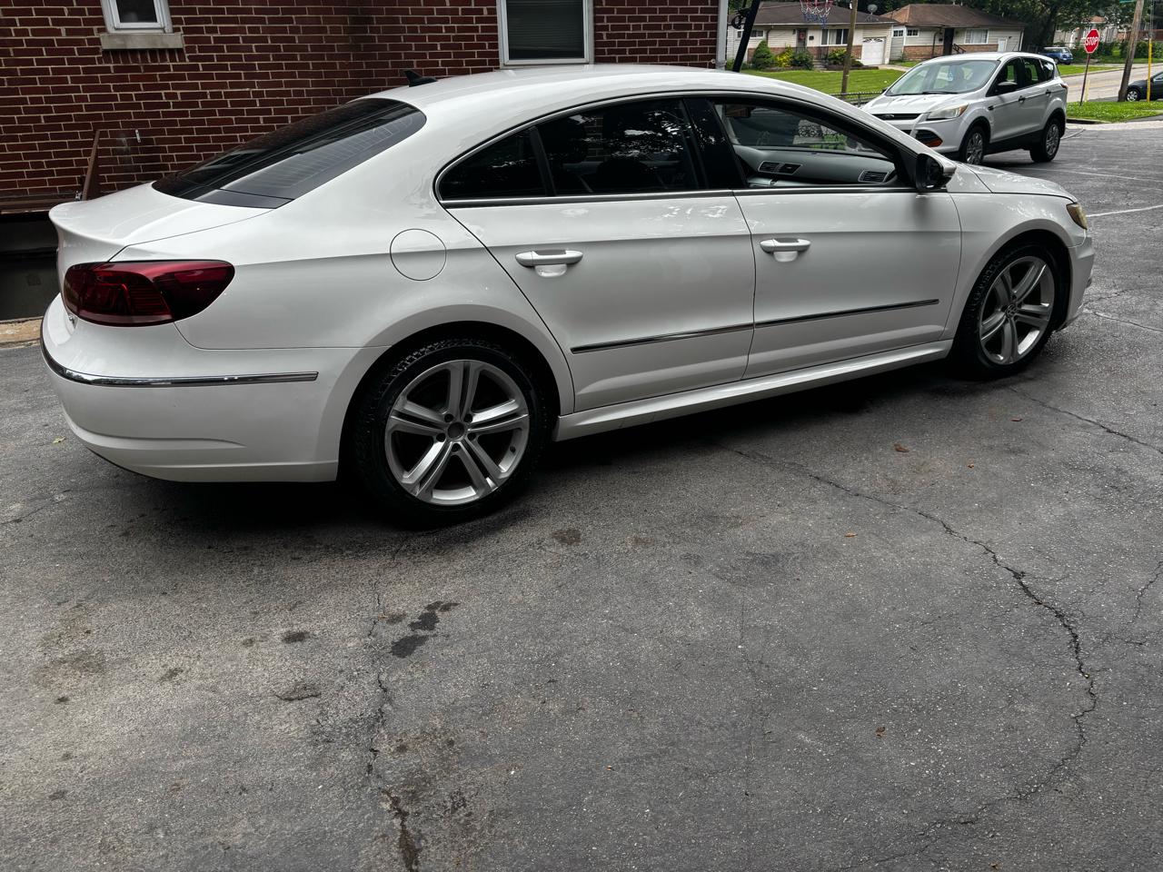 2013 Volkswagen CC Tiptronic R-Line's photo
