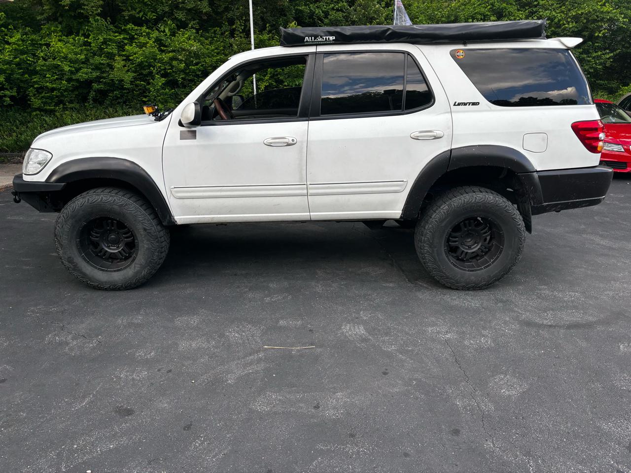 2002 Toyota Sequoia Limited 4x4's photo