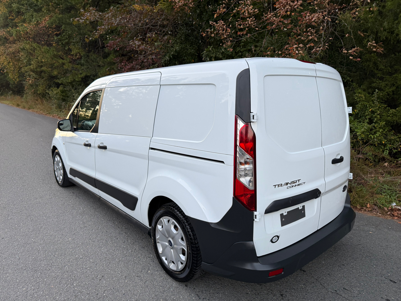Ford Transit Connect Cargo Van XL LWB w/Rear 180 Degree Door 2017 Ford Transit Connect Cargo Van XL LWB w/Rear 180 Degree Door 2017