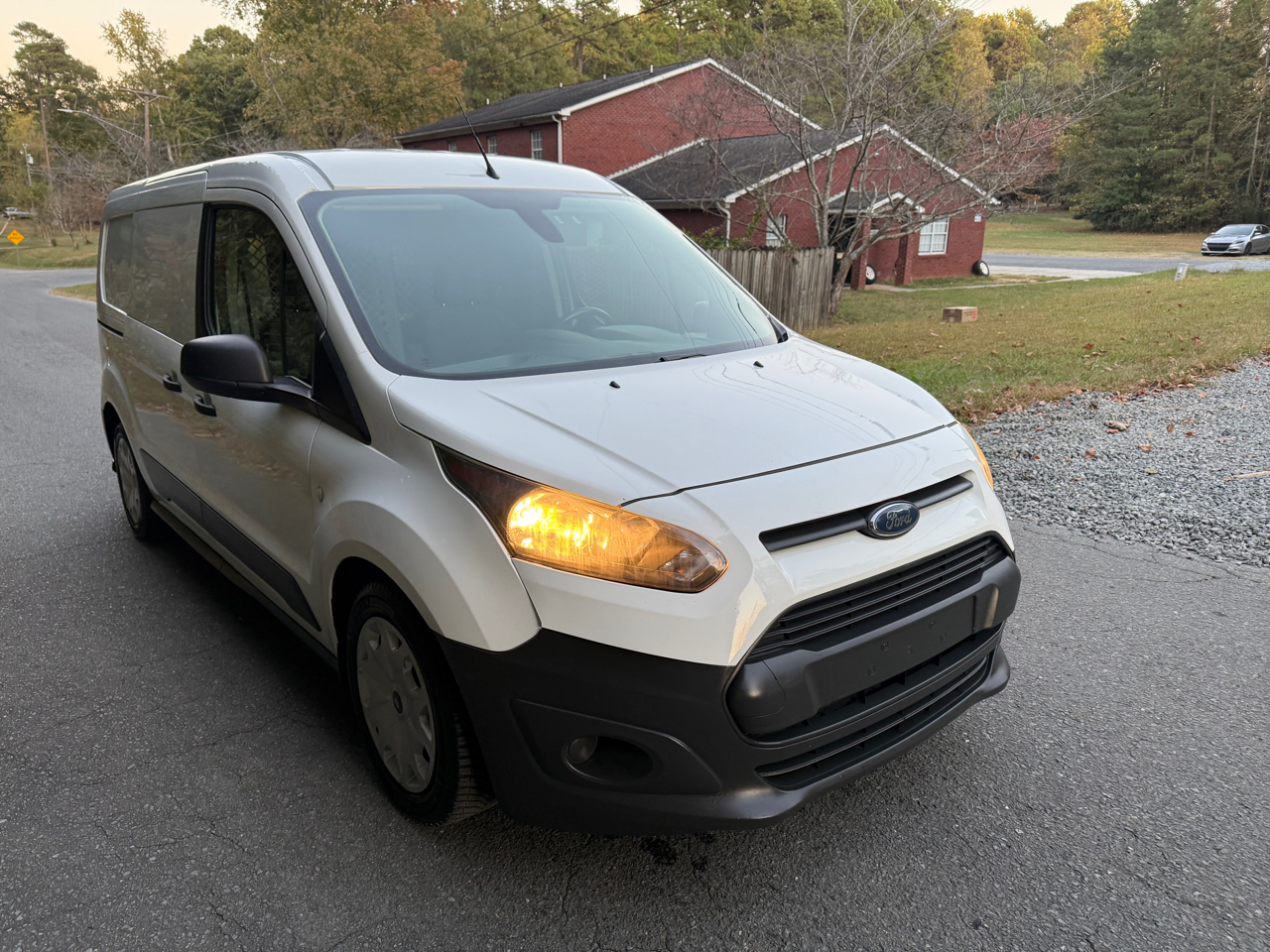 Ford Transit Connect Cargo Van XL LWB w/Rear 180 Degree Door 2017 Ford Transit Connect Cargo Van XL LWB w/Rear 180 Degree Door 2017