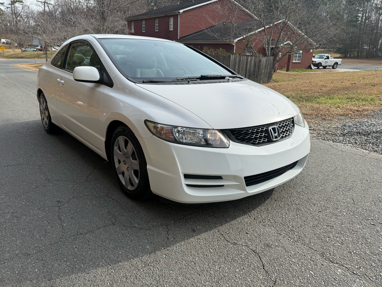 Honda Civic 2dr Coupe 1.6L Auto EX w/ABS 2011