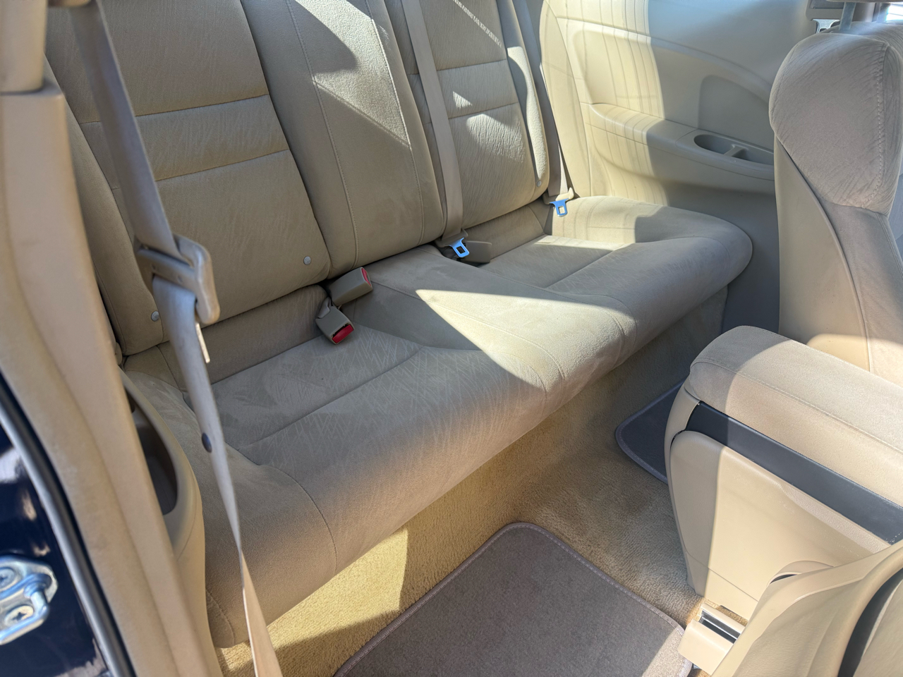 Honda Civic EX Coupe AT with Navigation 2006