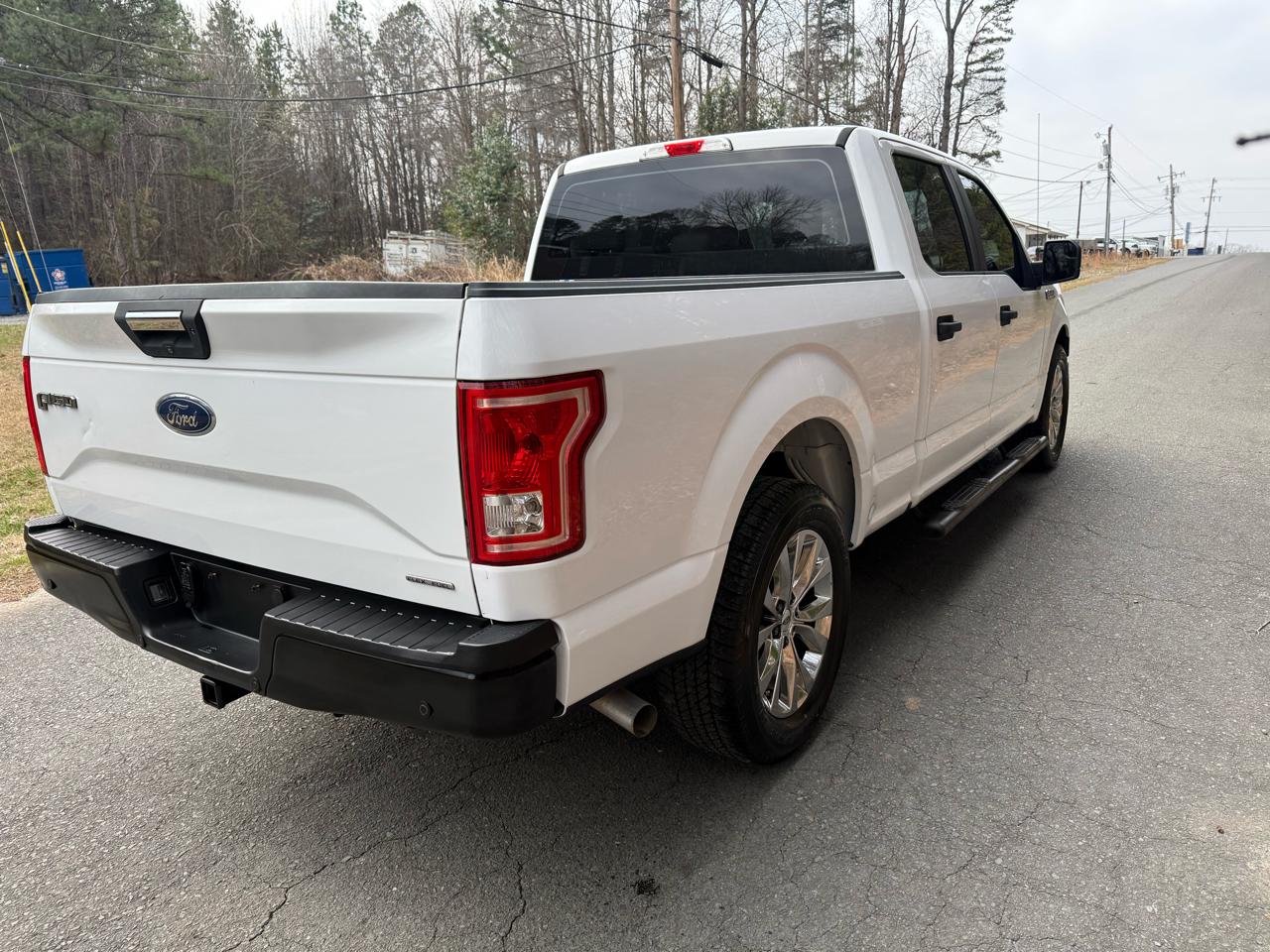 Ford F-150 XL SuperCab 6.5-ft. Bed 2WD 2017