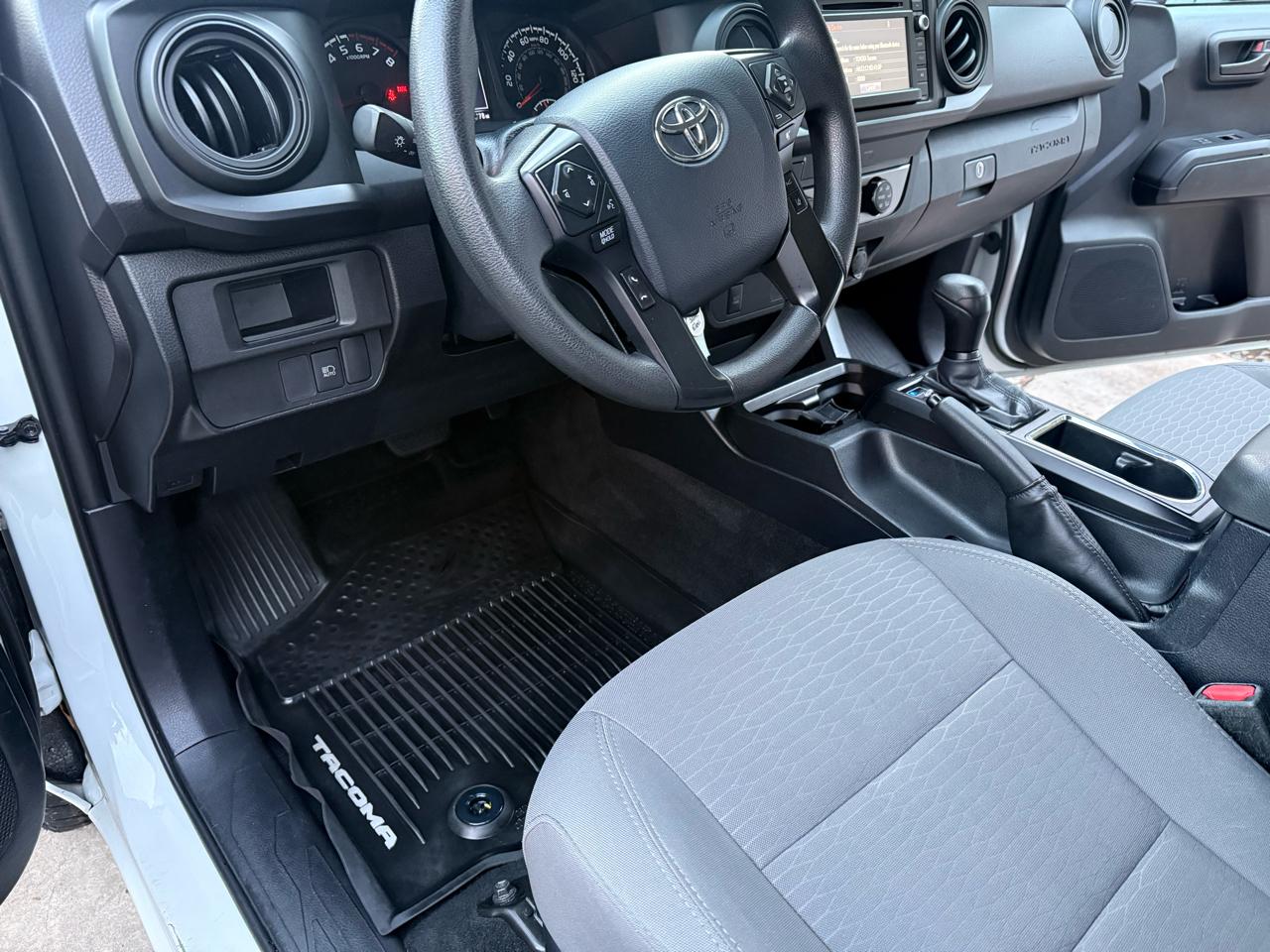 Toyota Tacoma SR5 Access Cab I4 6AT 2WD 2019