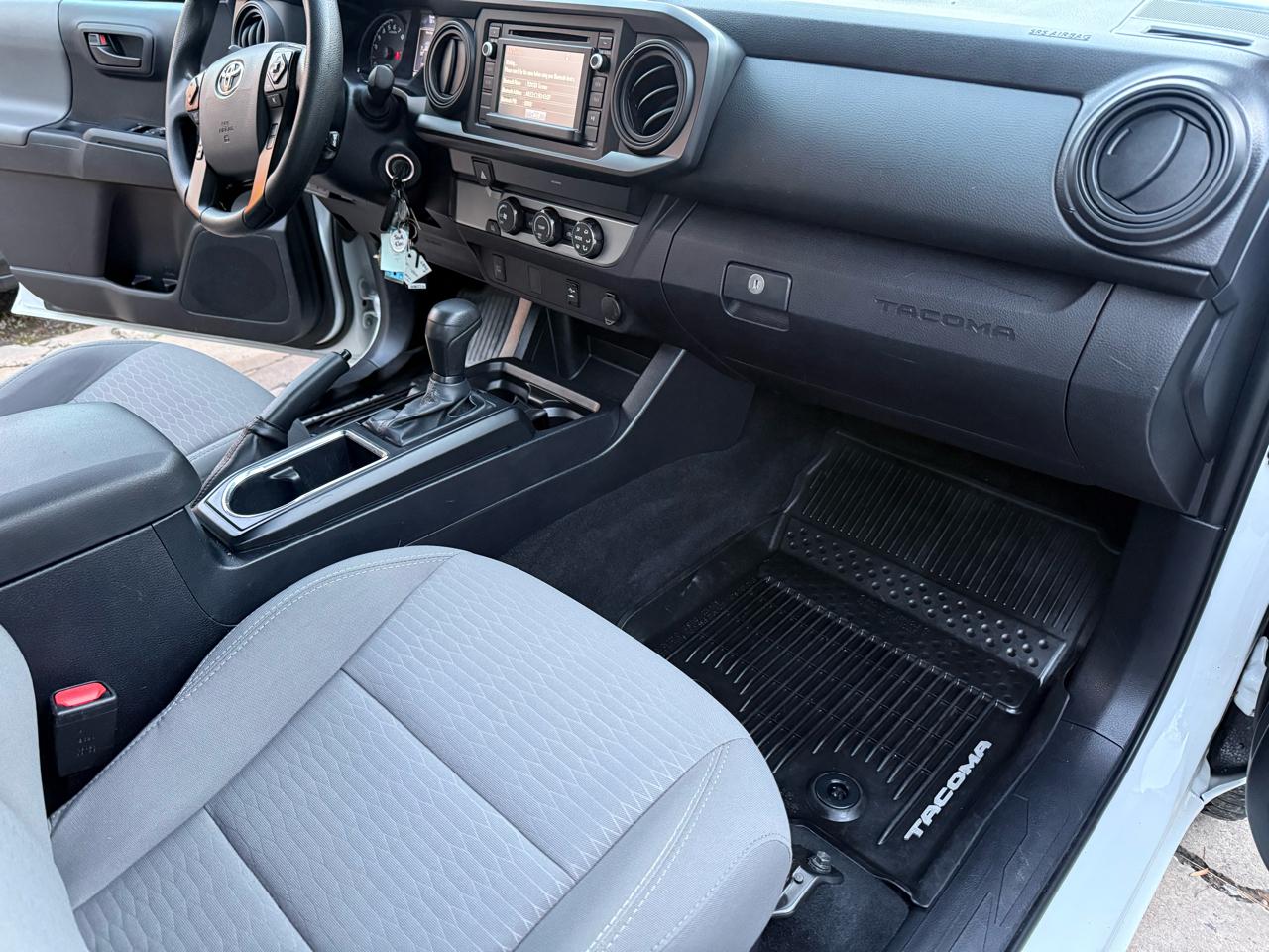 Toyota Tacoma SR5 Access Cab I4 6AT 2WD 2019