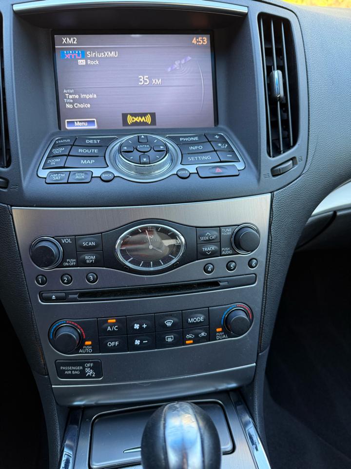 Infiniti G Sedan G37 2010