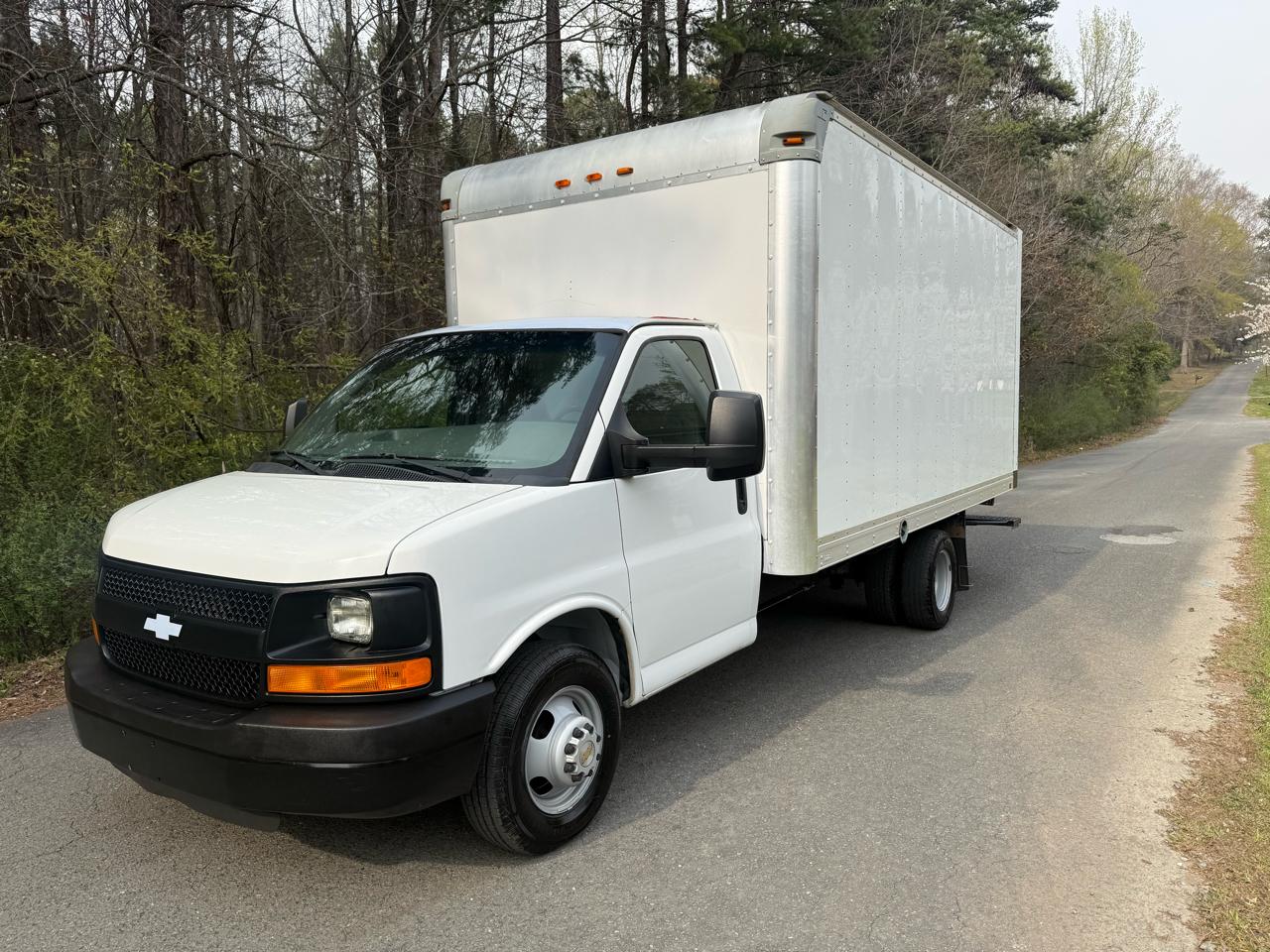 Chevrolet Express G3500 159" 2015