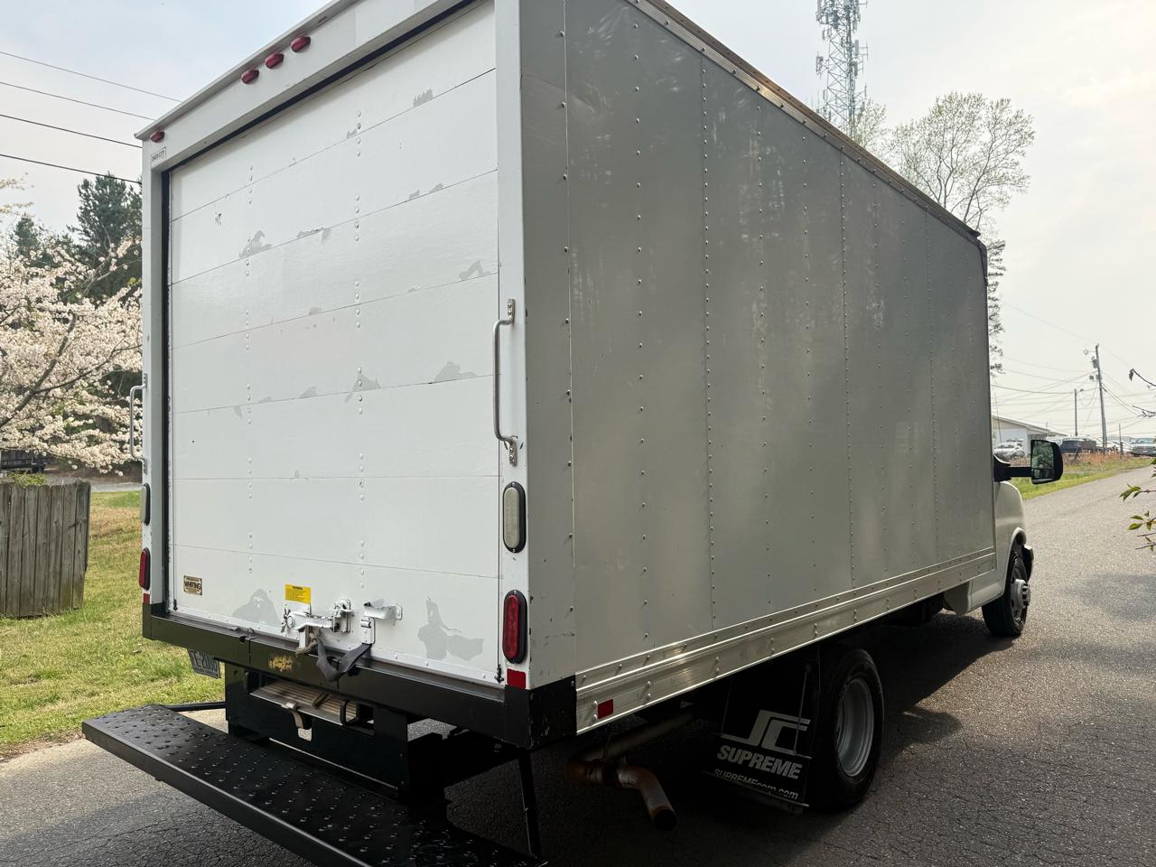 Chevrolet Express G3500 159" 2015