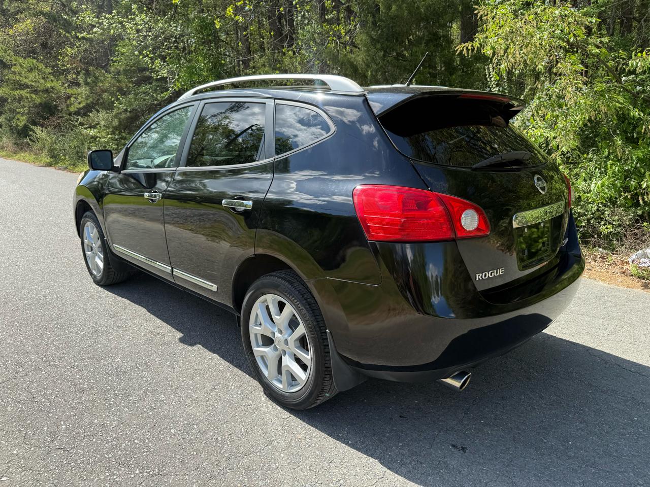 Nissan Rogue S AWD 2012