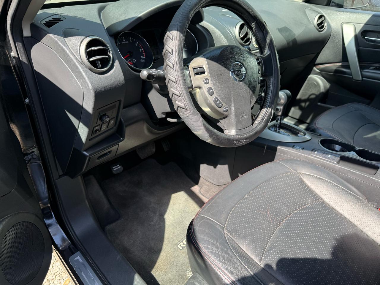 Nissan Rogue S AWD 2012