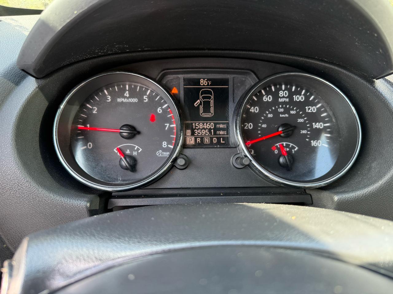 Nissan Rogue S AWD 2012