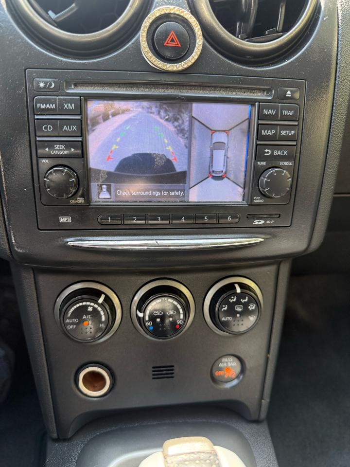 Nissan Rogue S AWD 2012