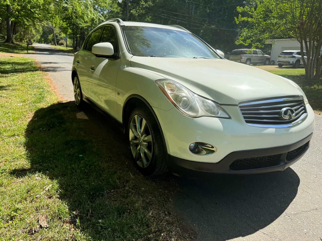 Infiniti QX50 Base AWD 2014