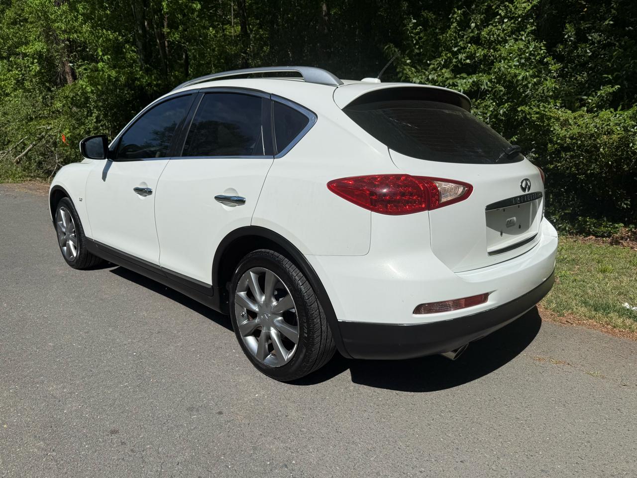 Infiniti QX50 Base AWD 2014