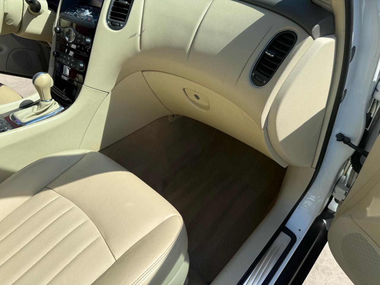 Infiniti QX50 Base AWD 2014