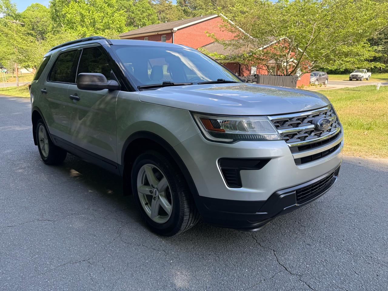Ford Explorer Base 4WD 2019