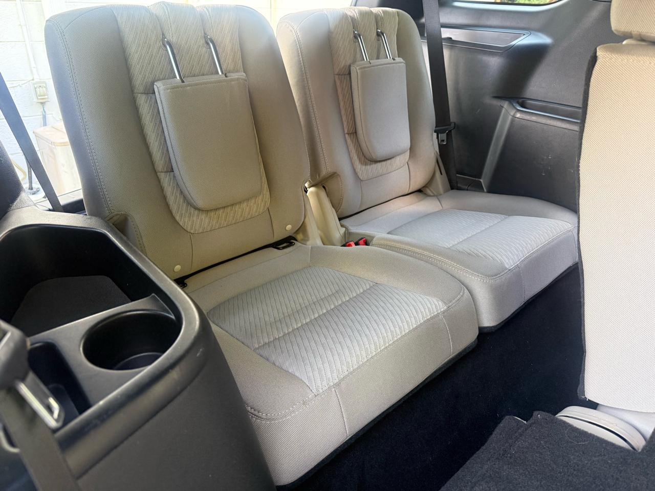 Ford Explorer Base 4WD 2019