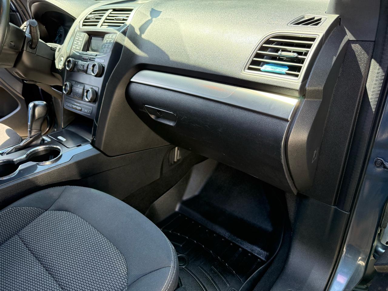 Ford Explorer 4dr 112" WB XLT 2019