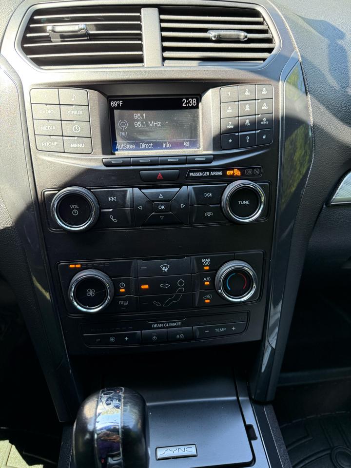 Ford Explorer 4dr 112" WB XLT 2019