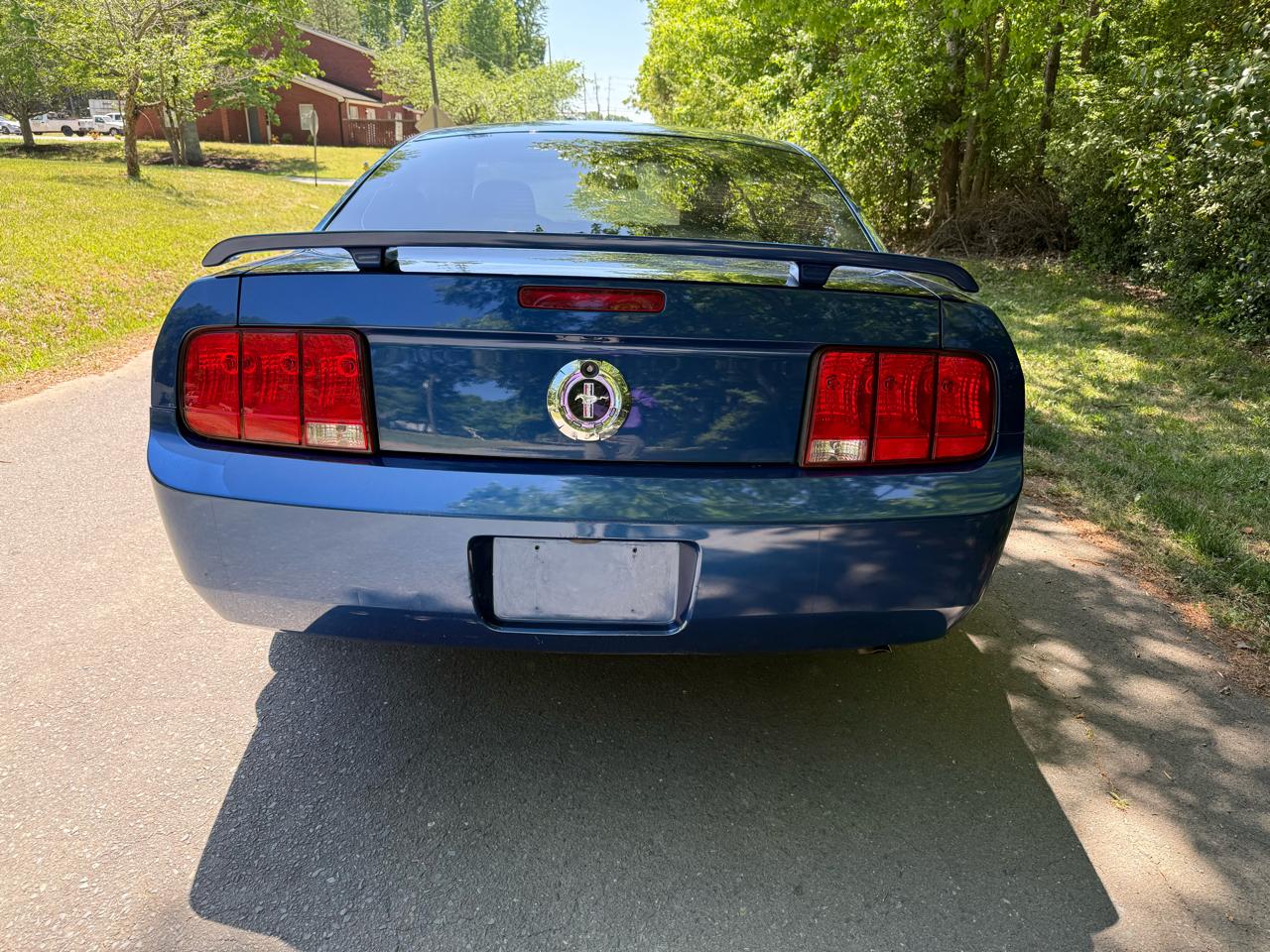 Ford Mustang V6 Standard Coupe 2006