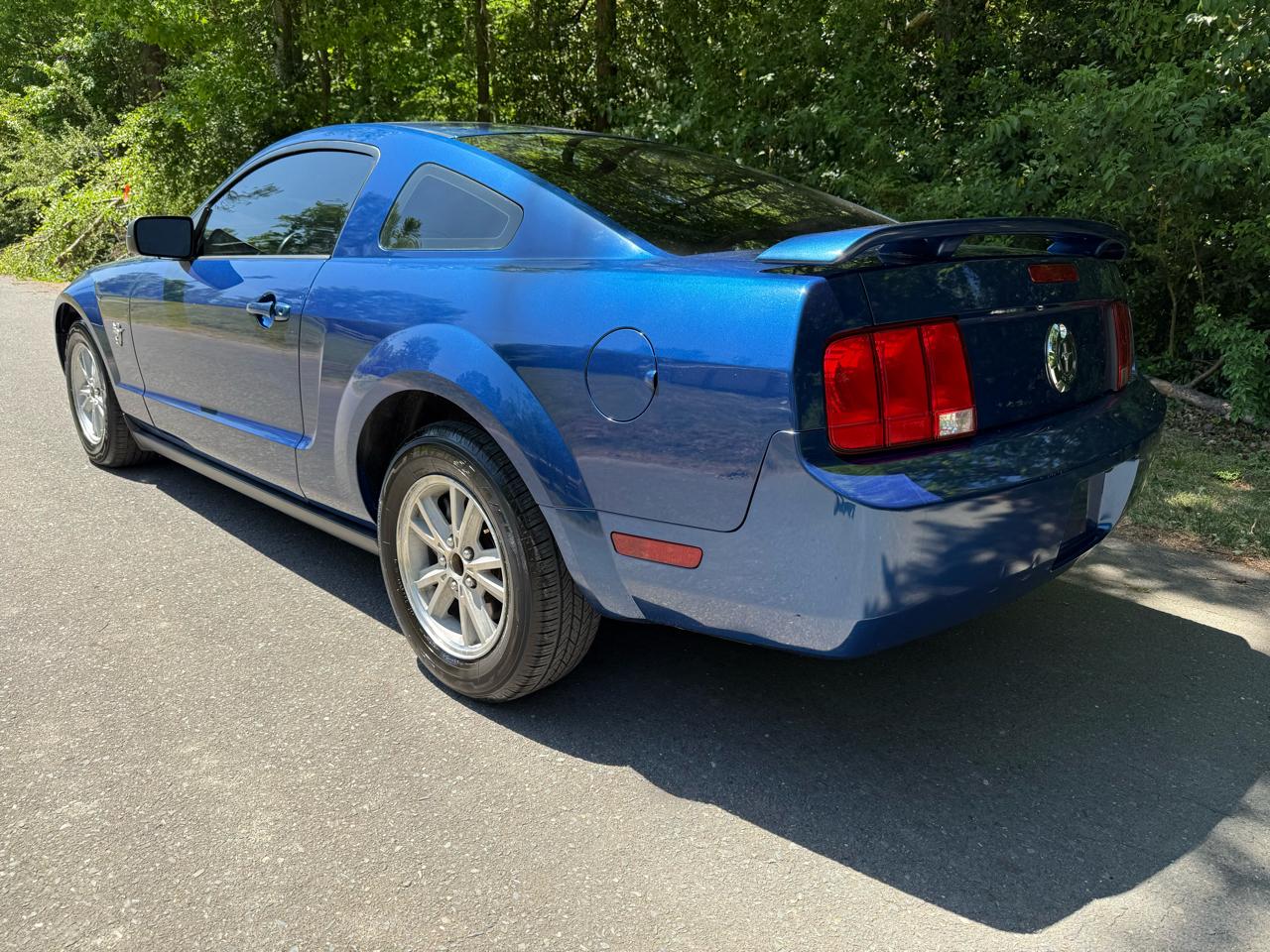 Ford Mustang V6 Standard Coupe 2006