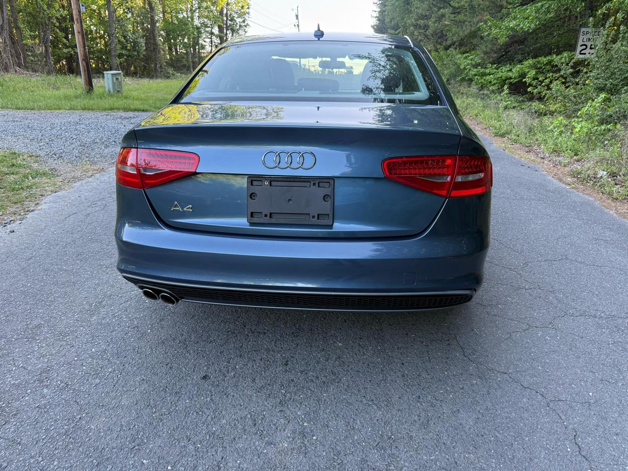 Audi A4 2.0T Premium Sedan 2016