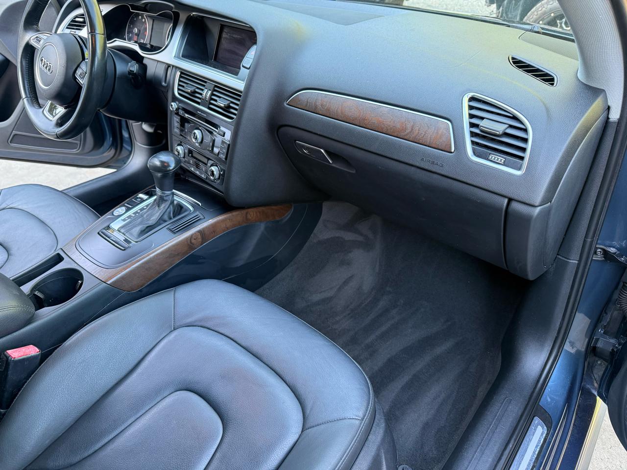 Audi A4 2.0T Premium Sedan 2016