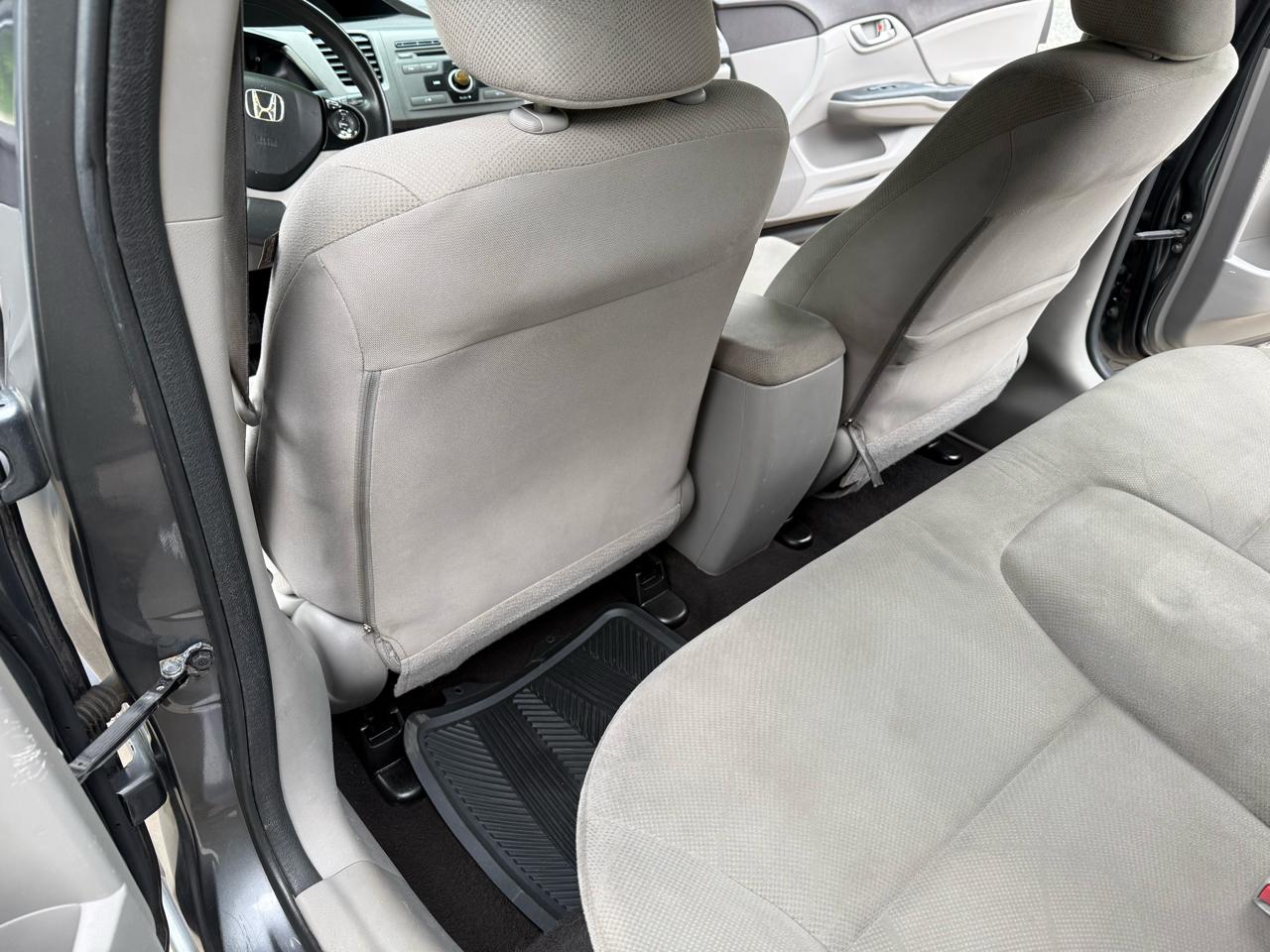 Honda Civic 1.5 4-Door Sedan 2012