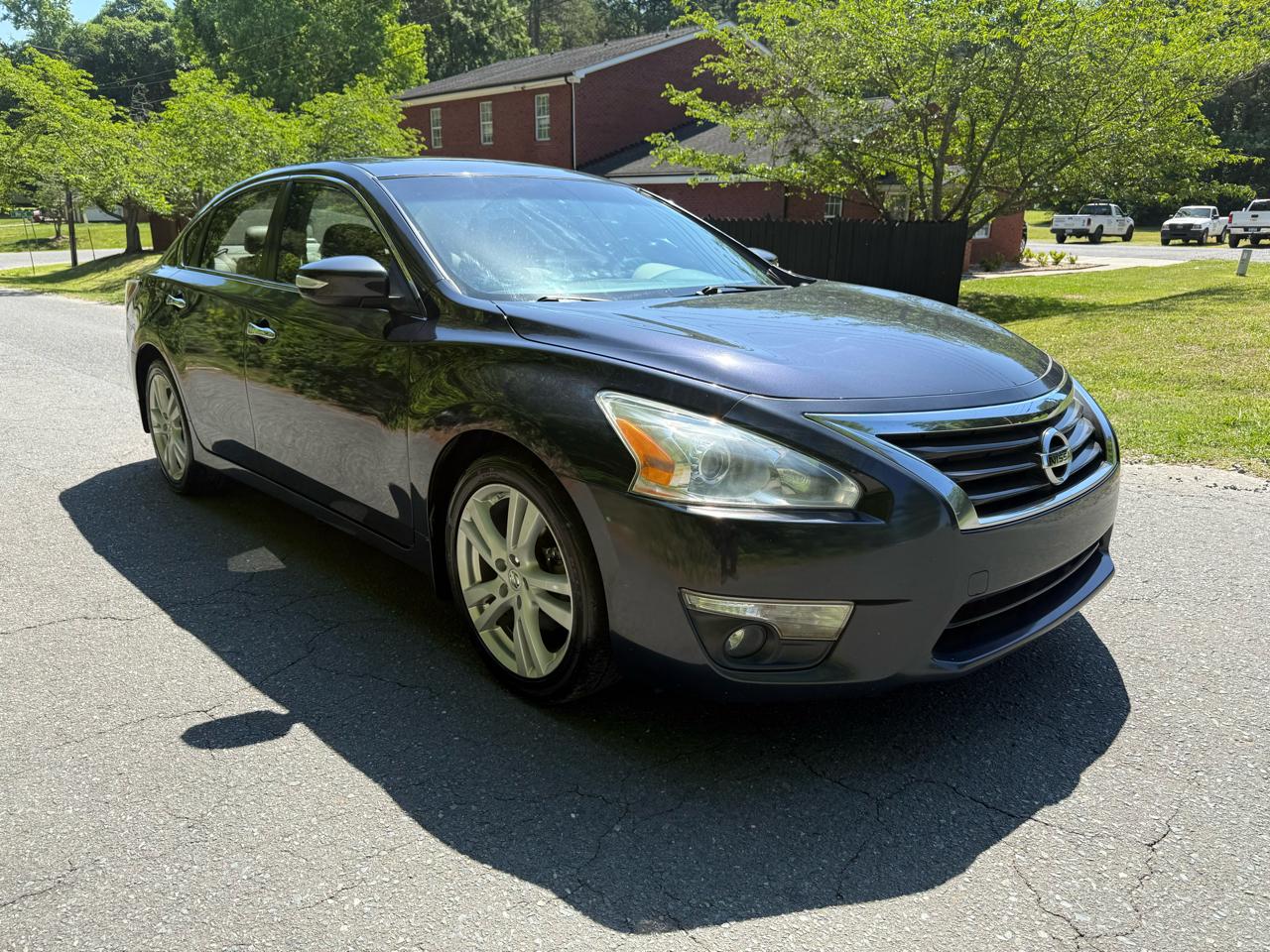 Nissan Altima 3.5 SV 2014