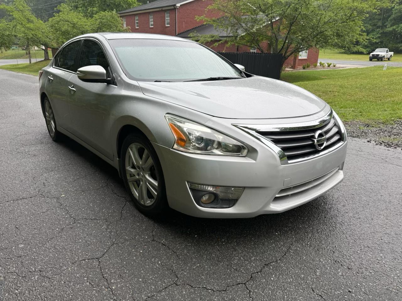 Nissan Altima 3.5 SL 2013
