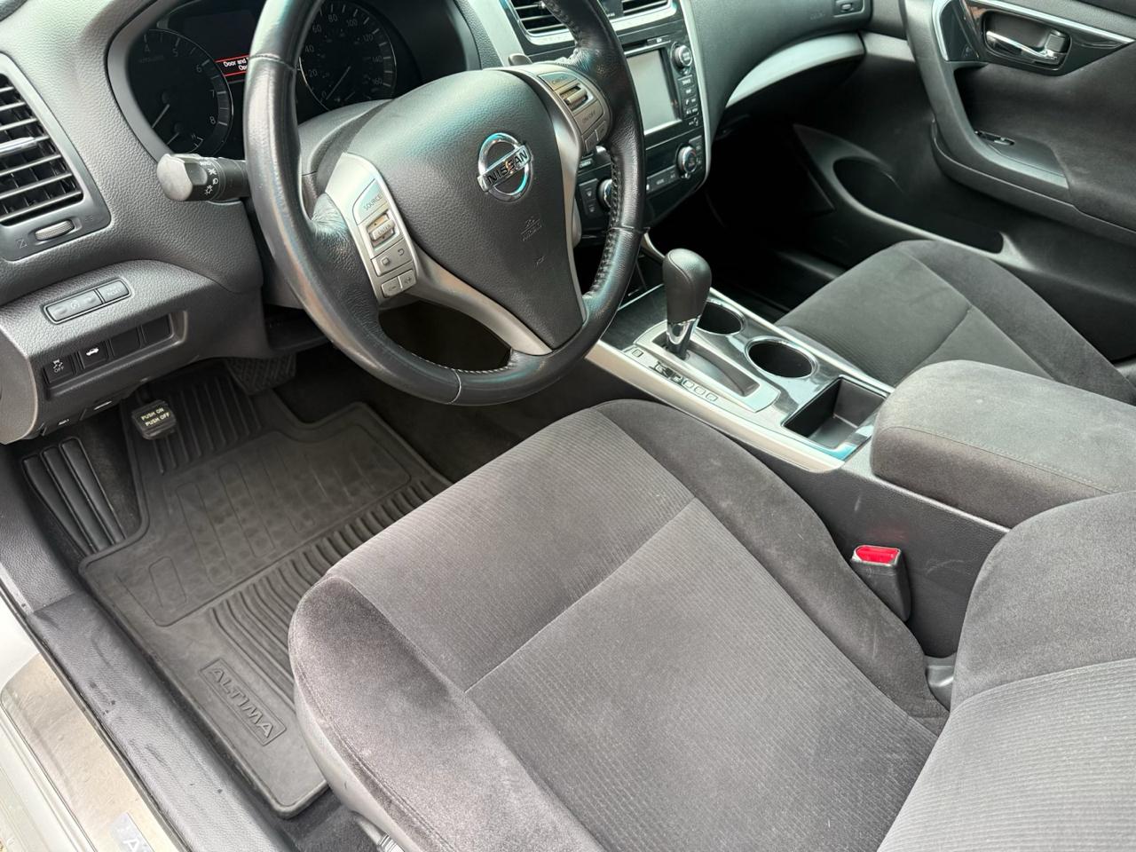 Nissan Altima 3.5 SL 2013