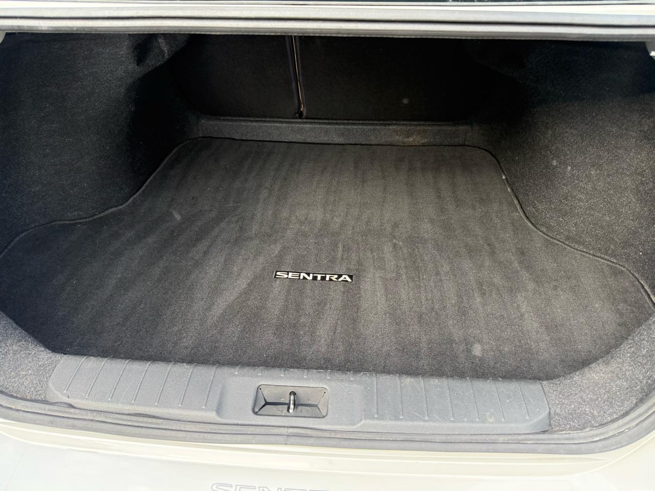 Nissan Sentra SV 2021