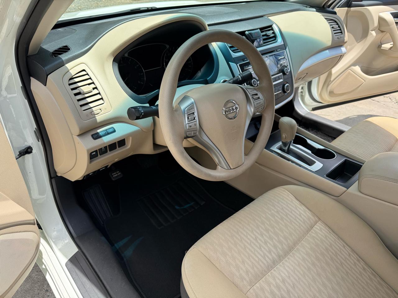 Nissan Altima 2.5 SR 2016