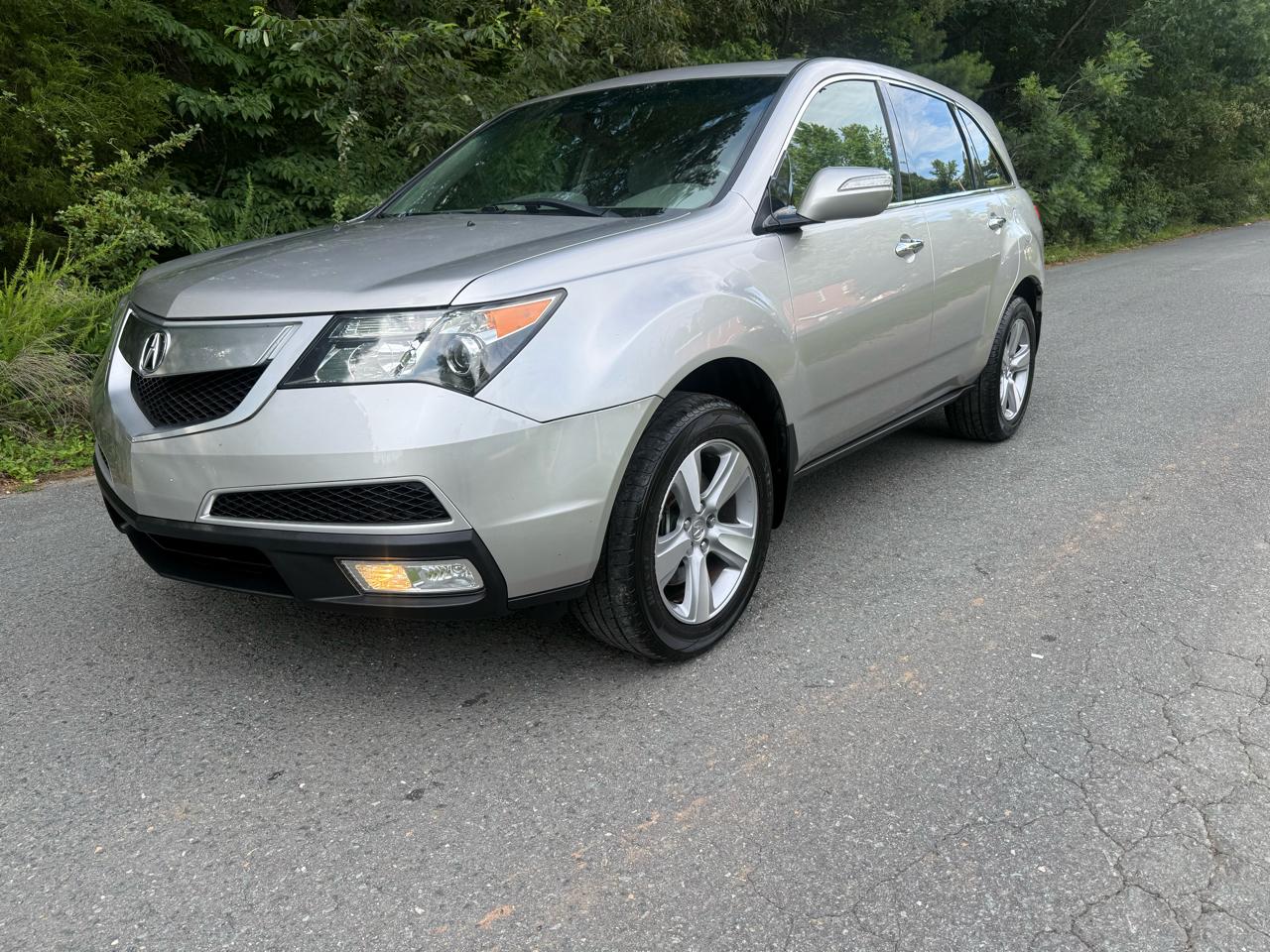 Acura MDX 6-Spd AT w/Tech Package 2011