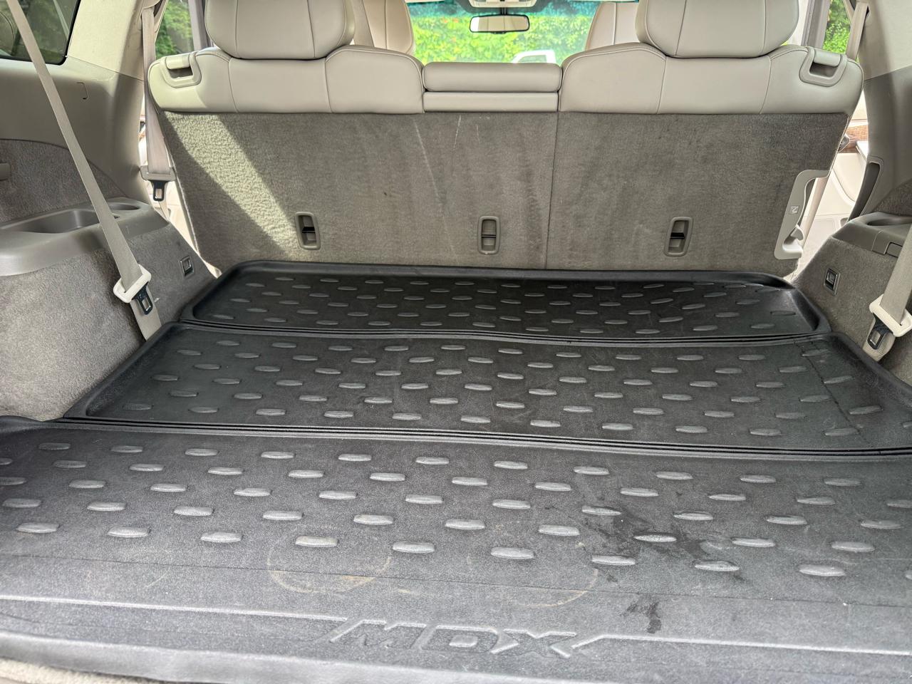 Acura MDX 6-Spd AT w/Tech Package 2011