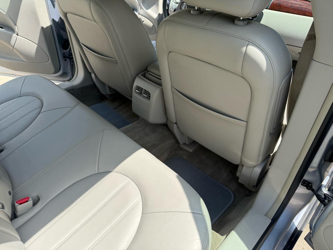 Buick Lucerne CXL V6 2006