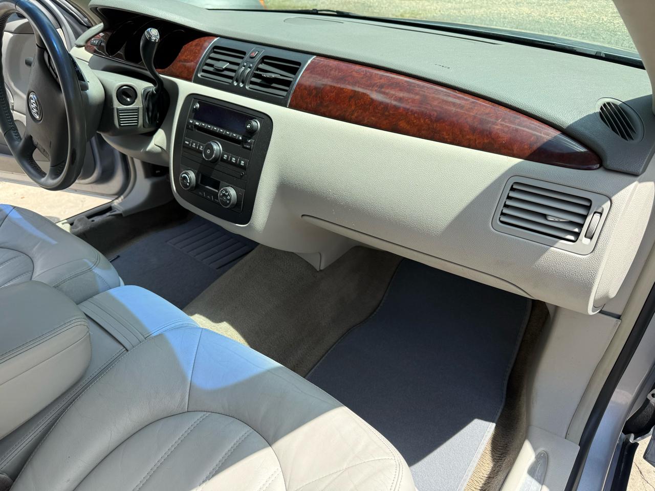 Buick Lucerne CXL V6 2006