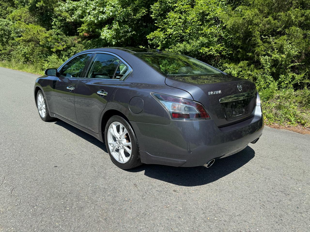Nissan Maxima SV 2012